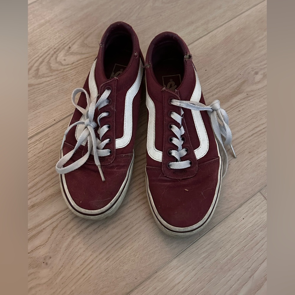 Vans - 6.5 size Burgundy Maroon